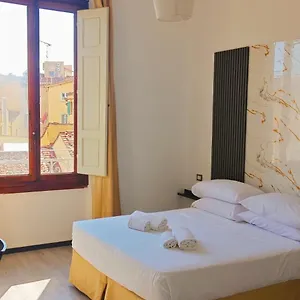 Leone Xiv , Florencia Italia