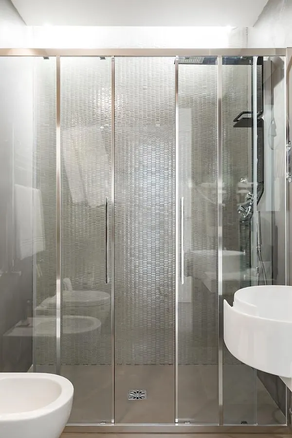 A World Aparts - Barberini Boutique Hotel Rome 2*,